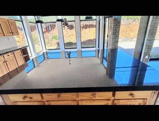 3 BEDROOM HOUSE FOR SALE IN ROYALSTON RESIDENTIAL ESTATE & WILDLIFE RESERVE